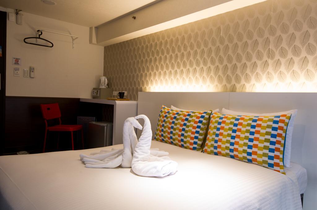 Hotel Ximen 135 House à Taipei Extérieur photo